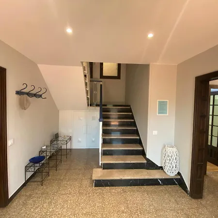 Casa Baba منزل للإقامة بالاموس