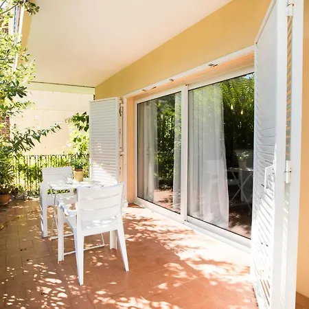 Casa Baba פלאמוס